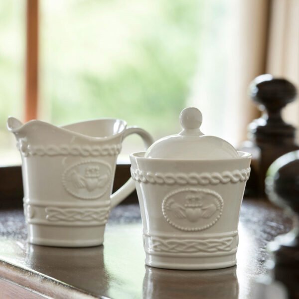 eberton Classic Claddagh Tea Set