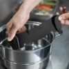 Clip On Strainer Silicone for All Pots and Pans, Pasta Strainer Clip on Food Strainer for Meat Vegetables Fruit Silicone Kitchen Colander