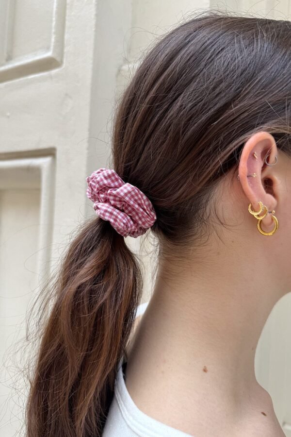 MU650B03Z392888-03 Red And White Checkered Scrunchie