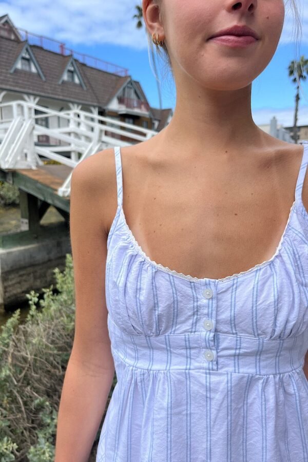 MW006-Z324S07100Z422-04_c38238ba-3719-4ce0-9352-c541112cd41e Tiffany Striped Top