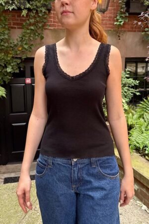 MW886EC-686TS00100AHPZ-01 Ronnie V-Neck Lace Tank