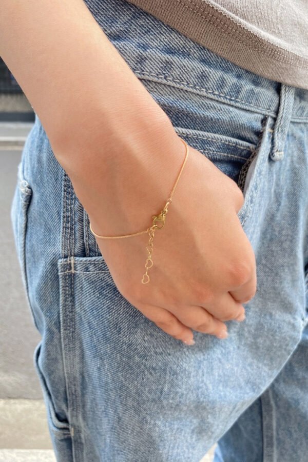 mu206e06000888_2_1 Bracelet